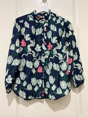 Trovata Top In Evening Tulip Print with Ruffle Detail &  3/4 Sleeves S NWT